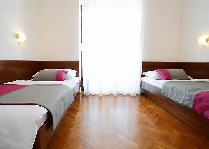 Appartement Zulijani Helis B5 *