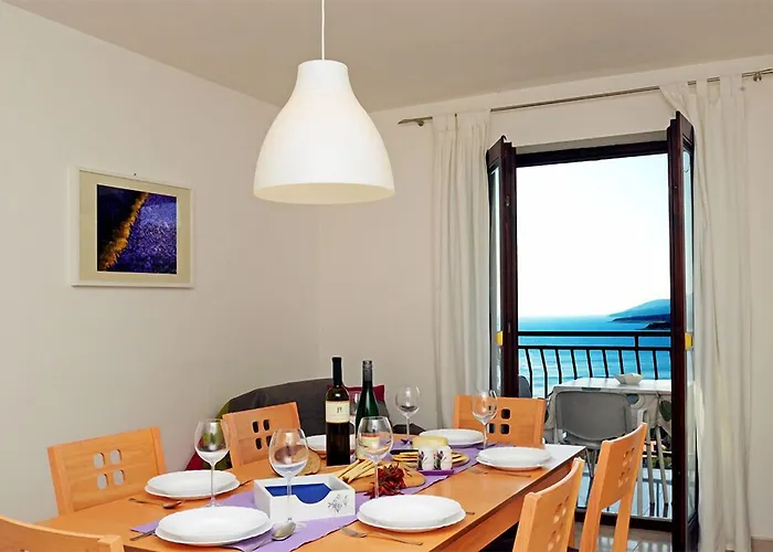 Appartement Zulijani Helis B5 *