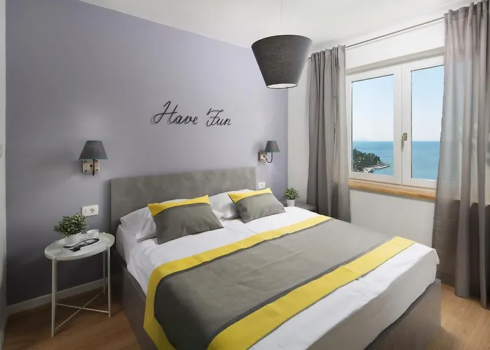 Appartement Zulijani Helis B5 *